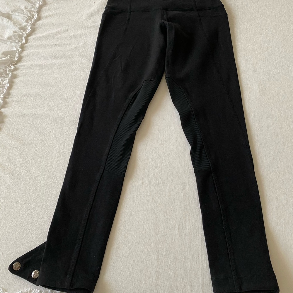 LuluLemon leggings